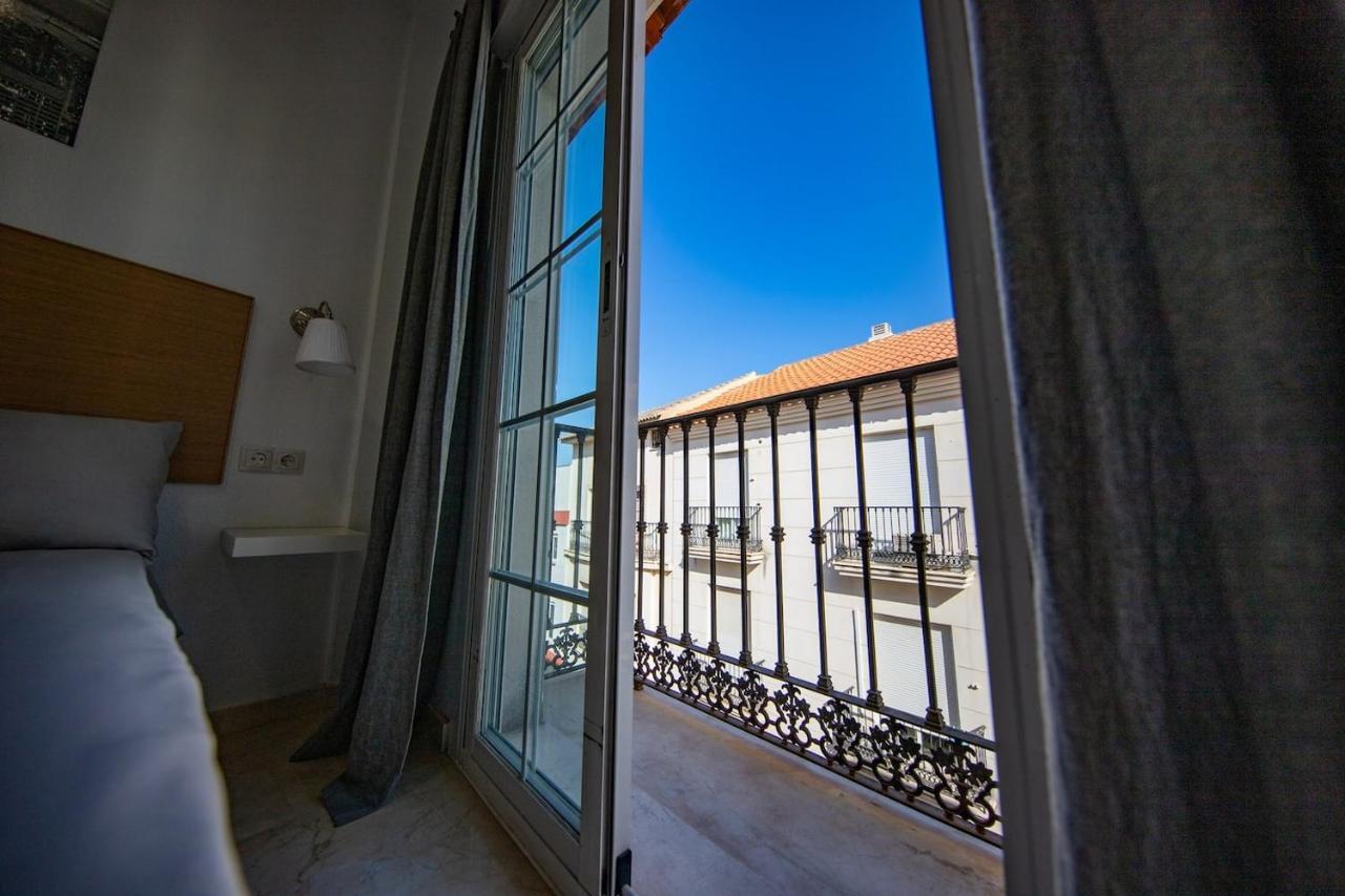Private Rooftop & Elegant Studio - Center By Rems Malaga Exterior photo